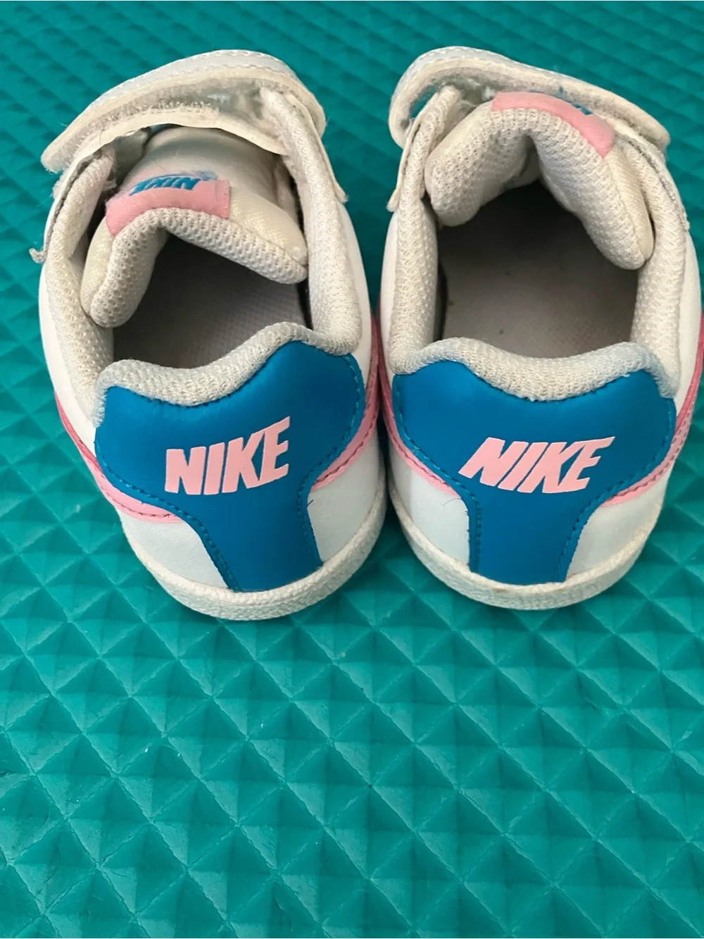 NIKE Toddler Girls Court Royale White Leather Sneakers | 7